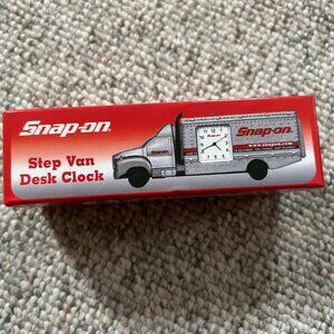 SNAP ON Tools STEP VAN DESK CLOCK Stock # SSX13T100 NEW collectible